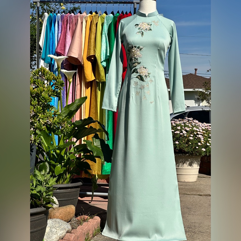 $53 Traditional Ao Dai